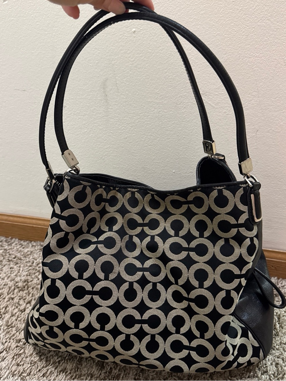Coach Madison Medium Phoebe Shoulder Bag Purse Op Art Black/White Vintage Y2K